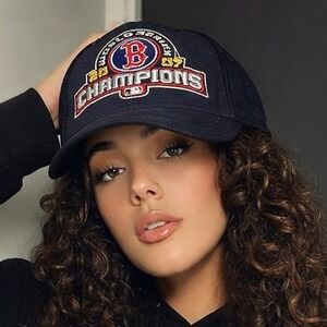 Boston Red Sox‎ 2007 World Series Champions New Era Locker Room Baseball Hat